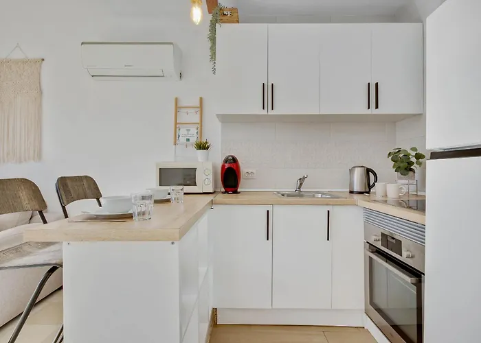 Vistamarina B308 By Ivi Real Estate